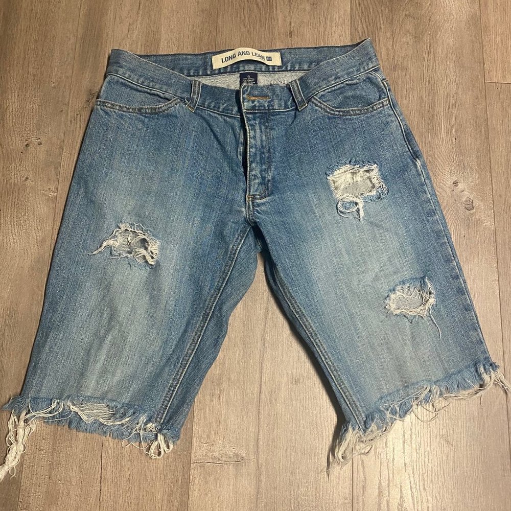 GAP Long & Lean Fit, Frayed Jean Shorts, Sz 4L